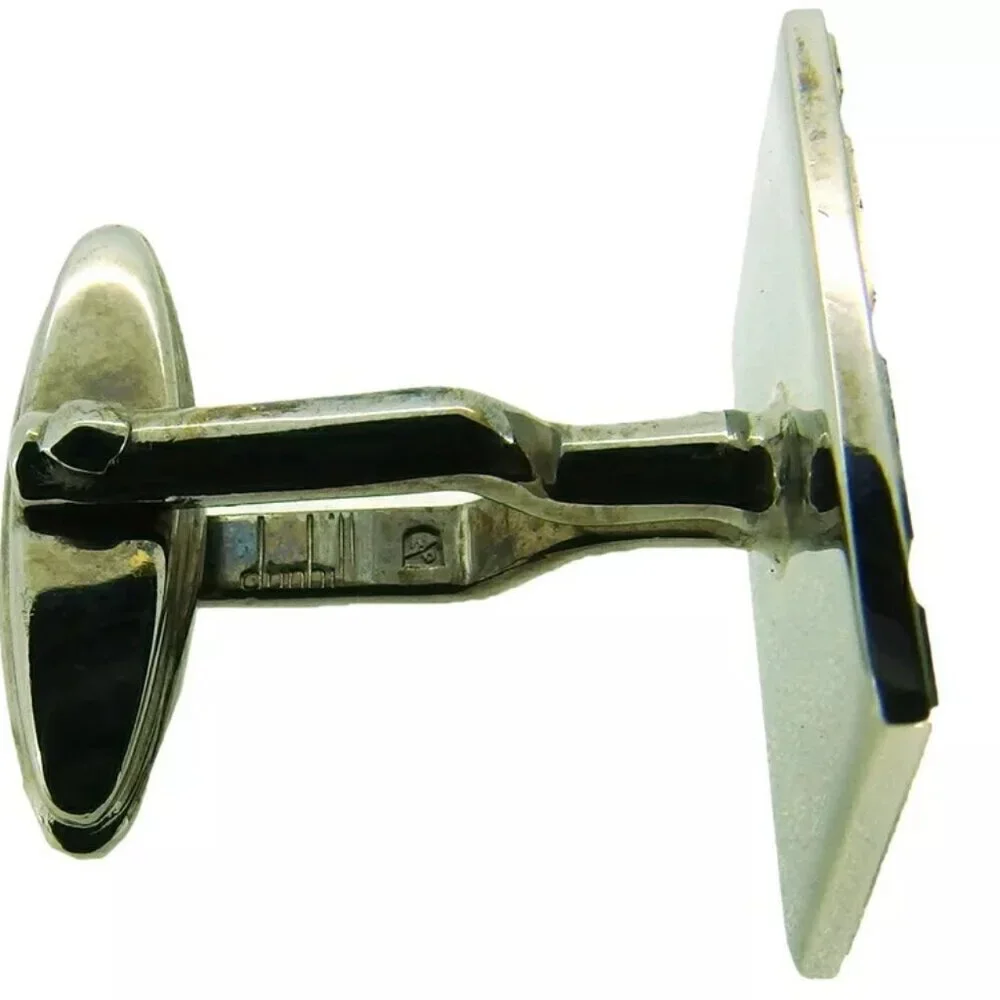 Dunhill control number