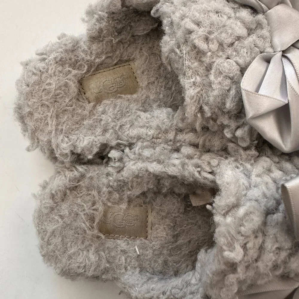 UGG addison kid’s