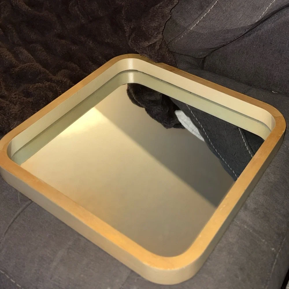 N/A mirror wood