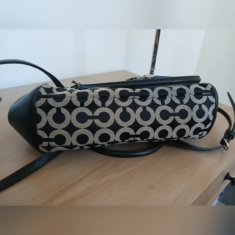 Coach Madison Small Madeline East West Satchel Leather Trim Op Art Fabric