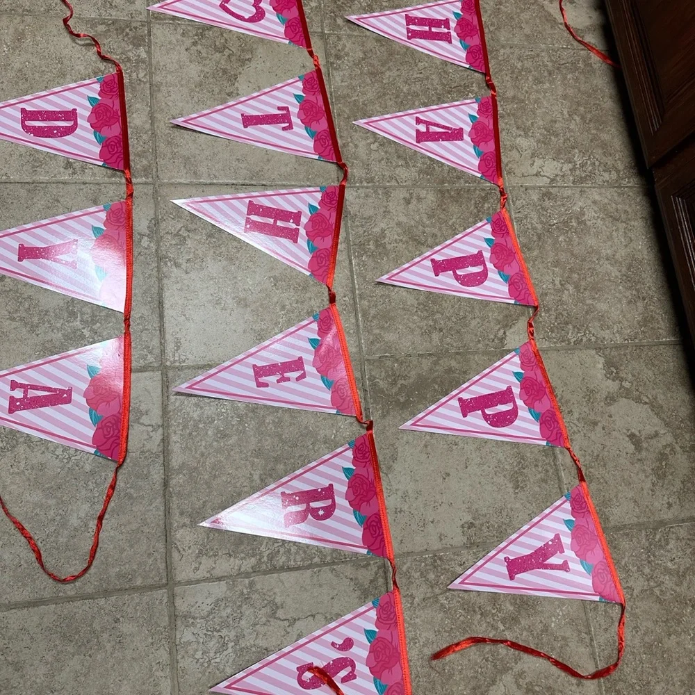 N/A panel banners pennant
