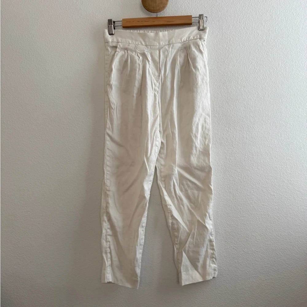 Aritzia Babaton White Linen Blend Pants