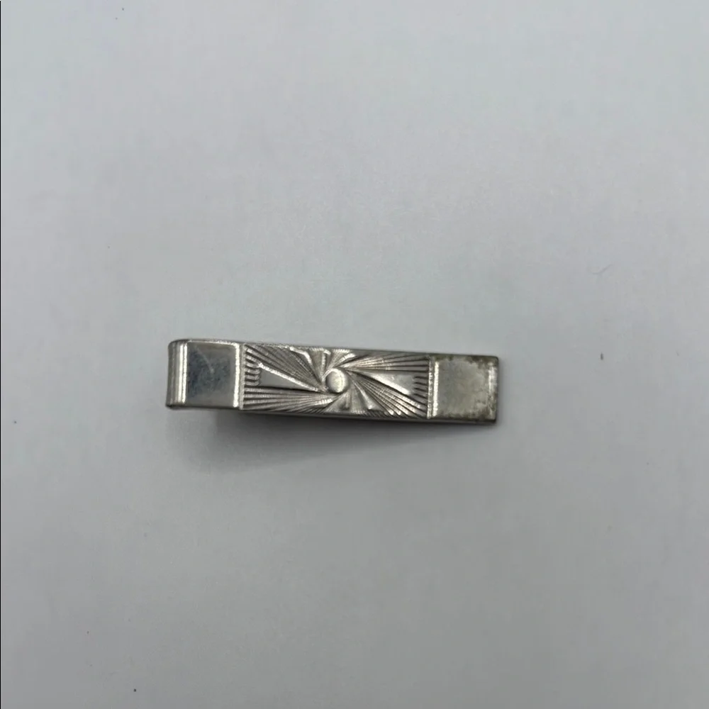 Vintage Silver Tone Tie Clip Bar Sun Sunburst Accessory Jewelry Etched Collect