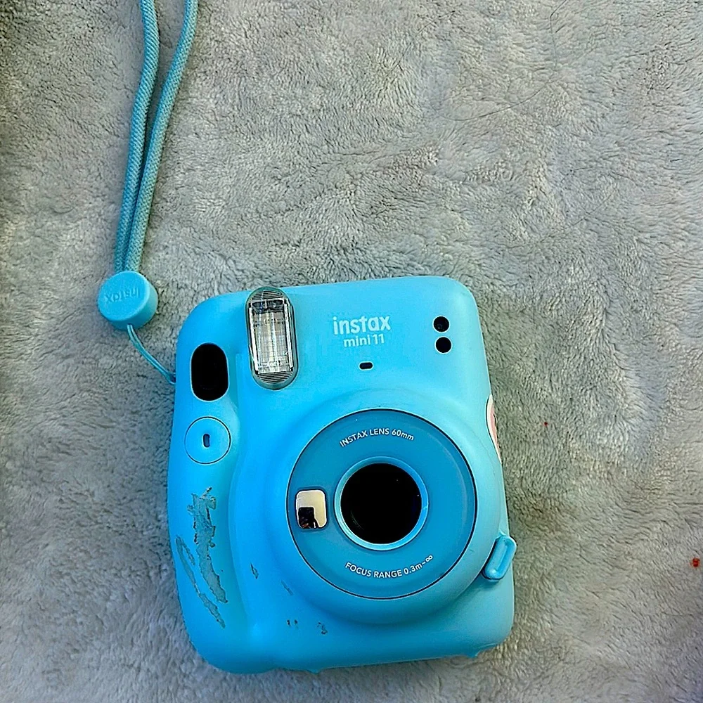 Fujifilm Instax Mini 11 Instant Camera - Blue