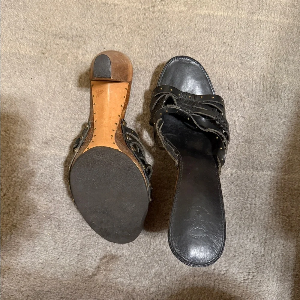 Frye platform slide