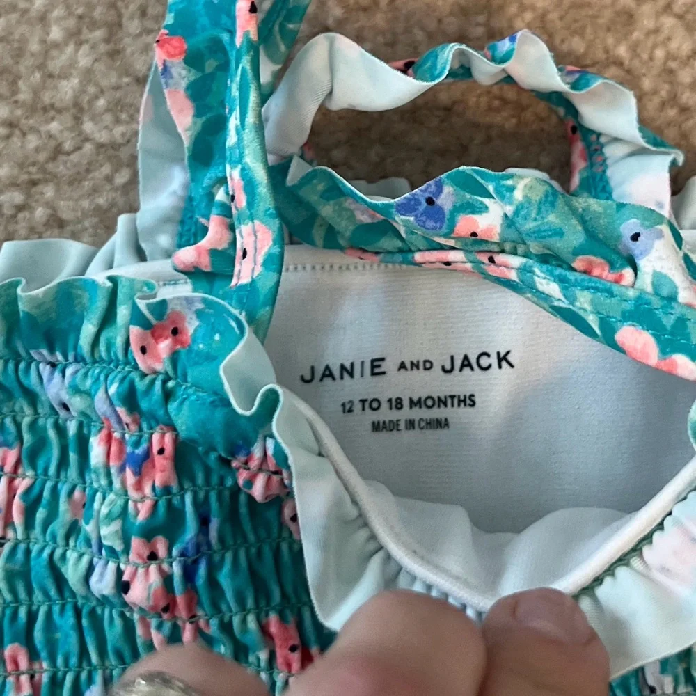 Janie and Jack excellent no