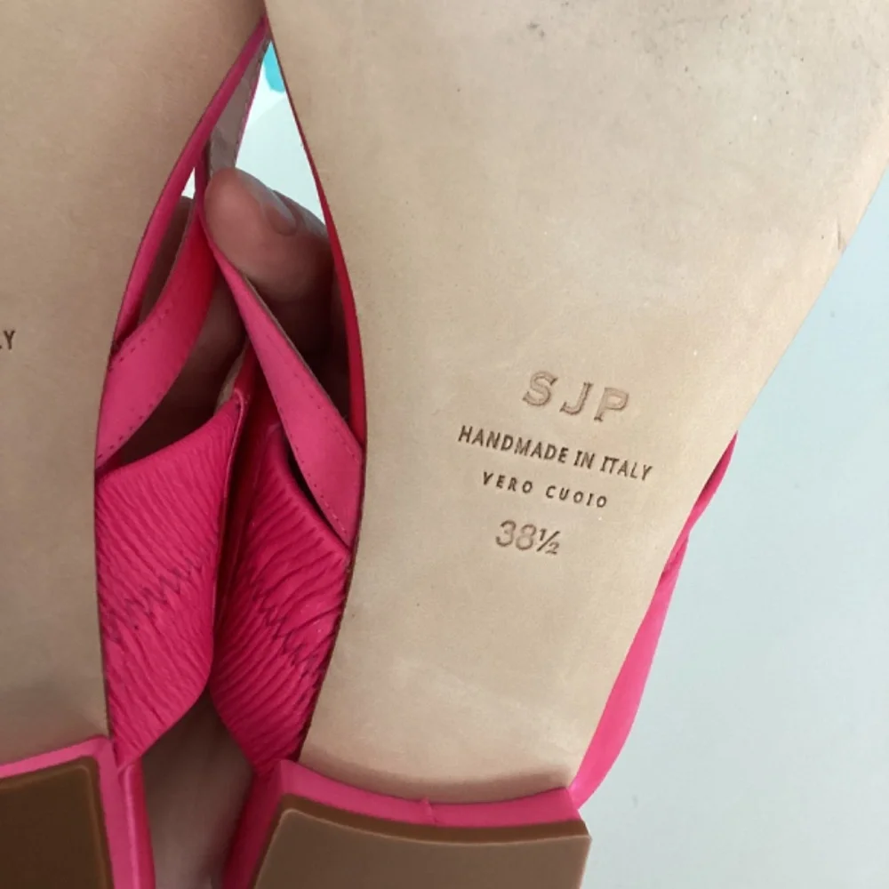 SJP by Sarah Jessica Parker new absolutely