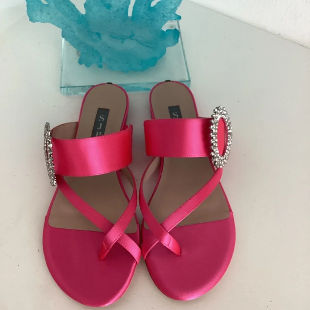 SJP by Sarah Jessica Parker new absolutely
