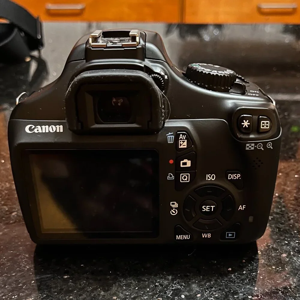 Canon EOS REBEL T3