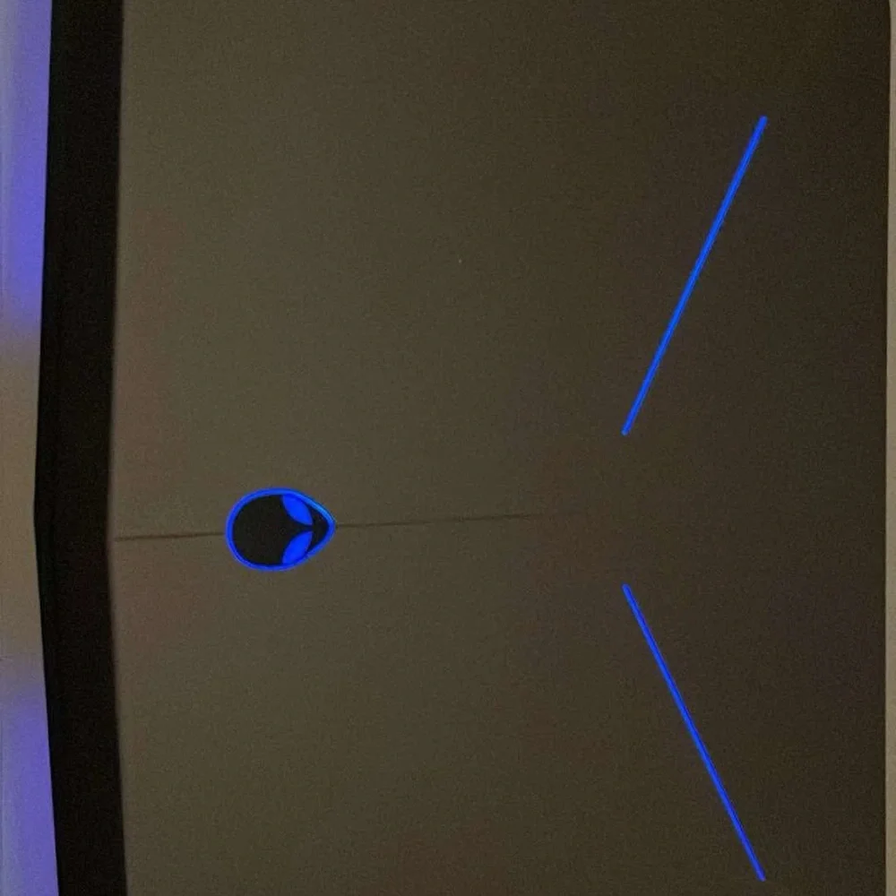 Alienware R15