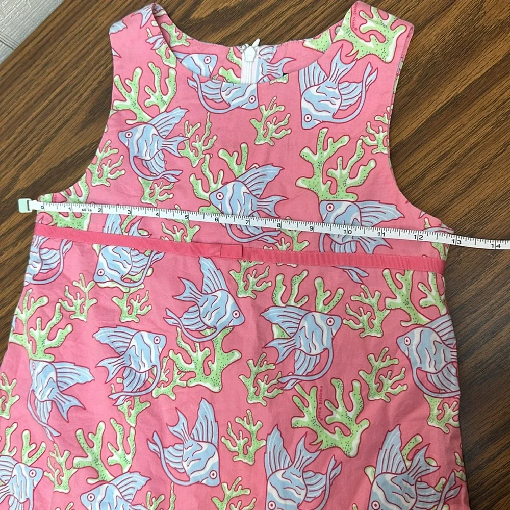 Vineyard Vines lined coral pulitzer