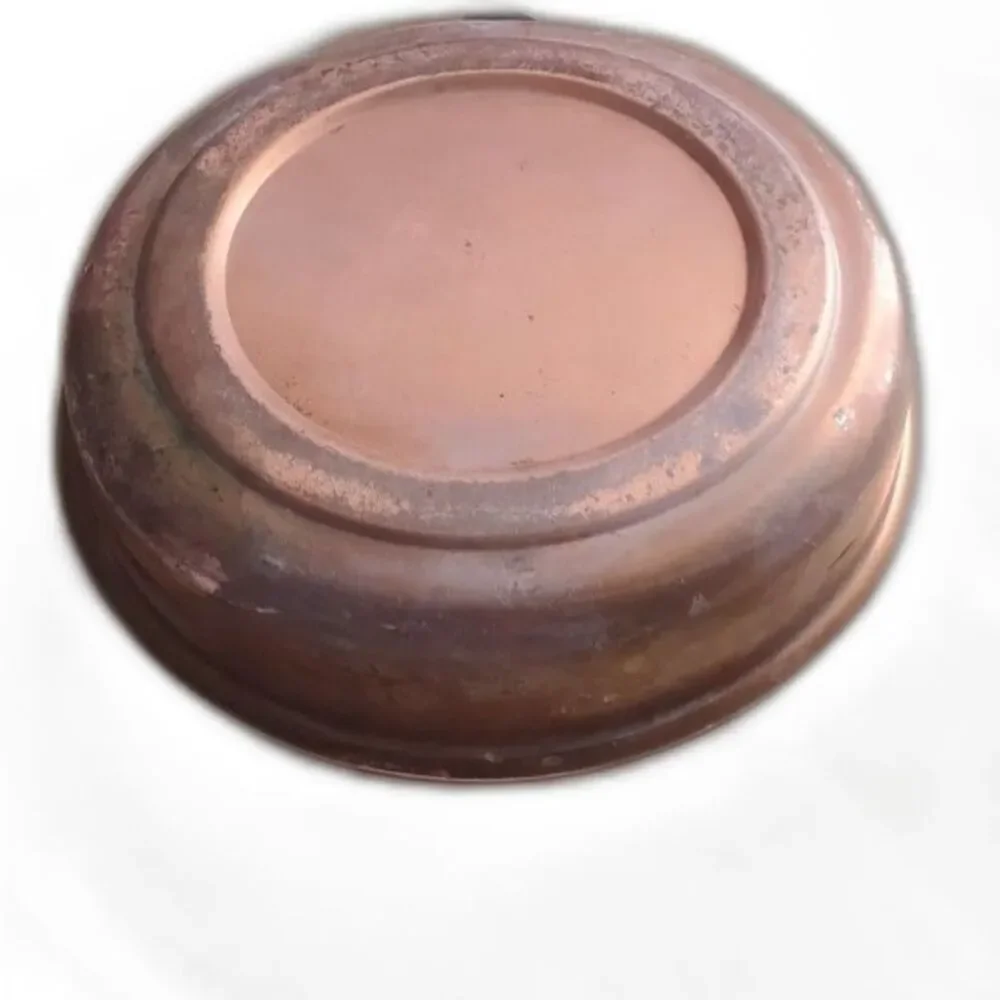 Unmarked copper crumb