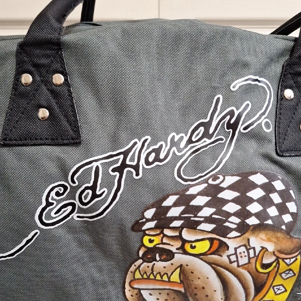 Ed Hardy construction striking bag