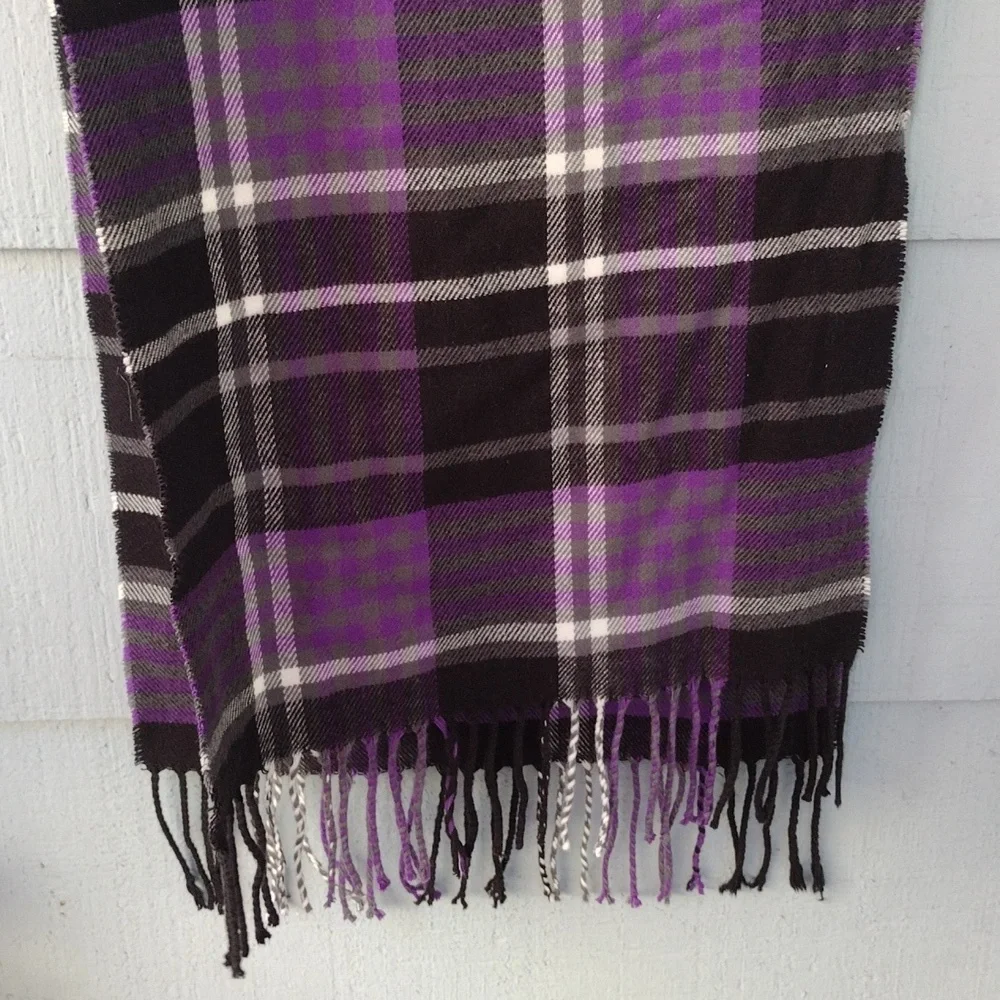 Vintage cashmere feel