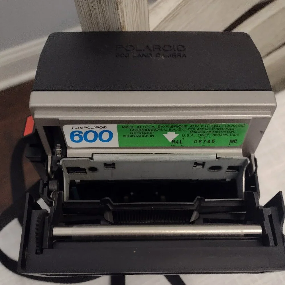 Polaroid sun 600