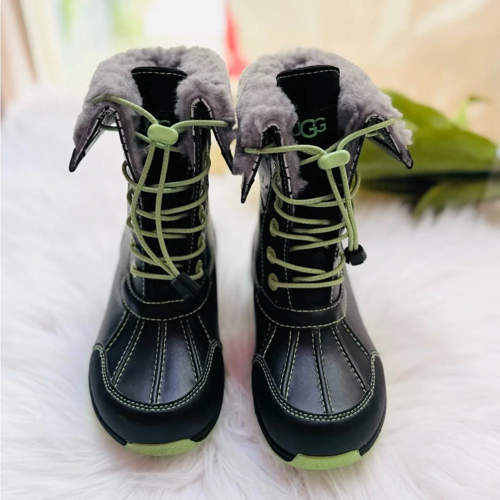 NEW | UGG Kids Butte II CWR Glow Graphic Winter Boots
