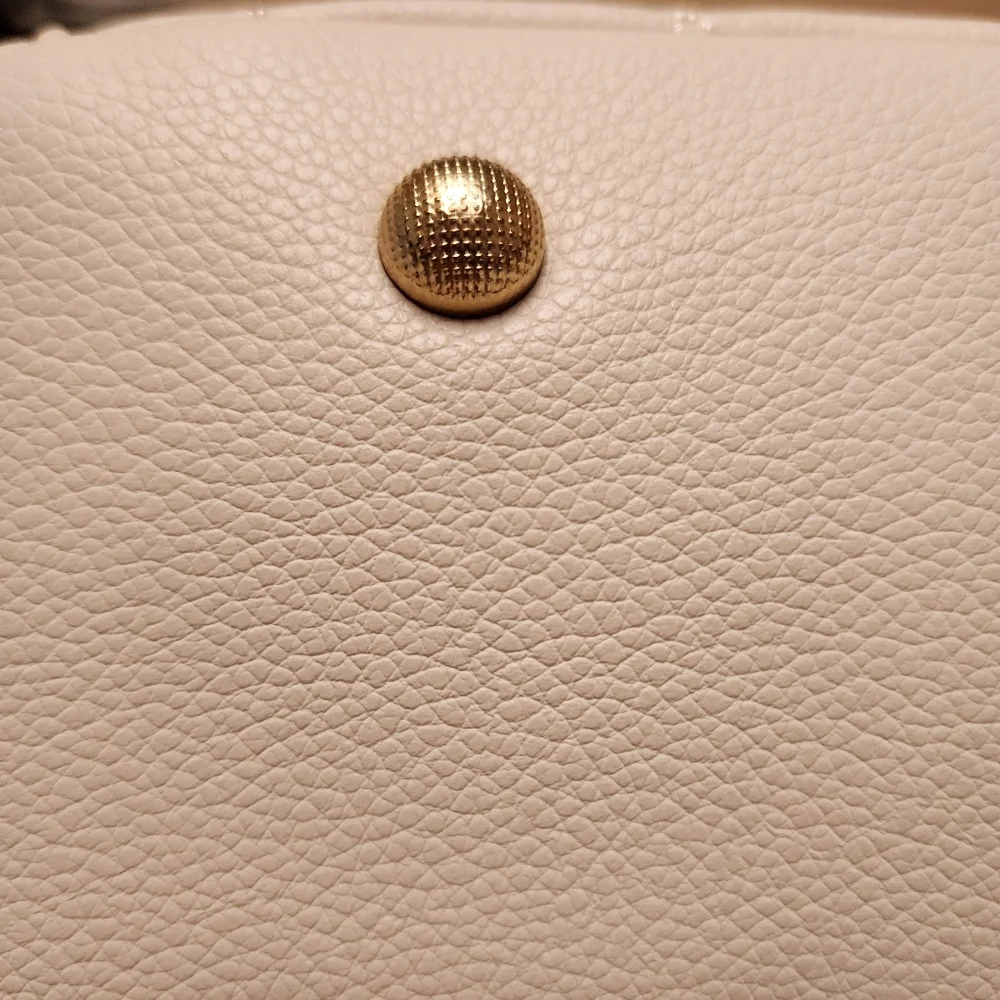 Quilted White Sand Hobo Bag