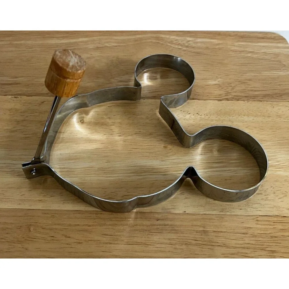 Disney Kitchen Utensils Mickey Egg Pancake Mold Salad Fork Spoon Ice Cube Tray