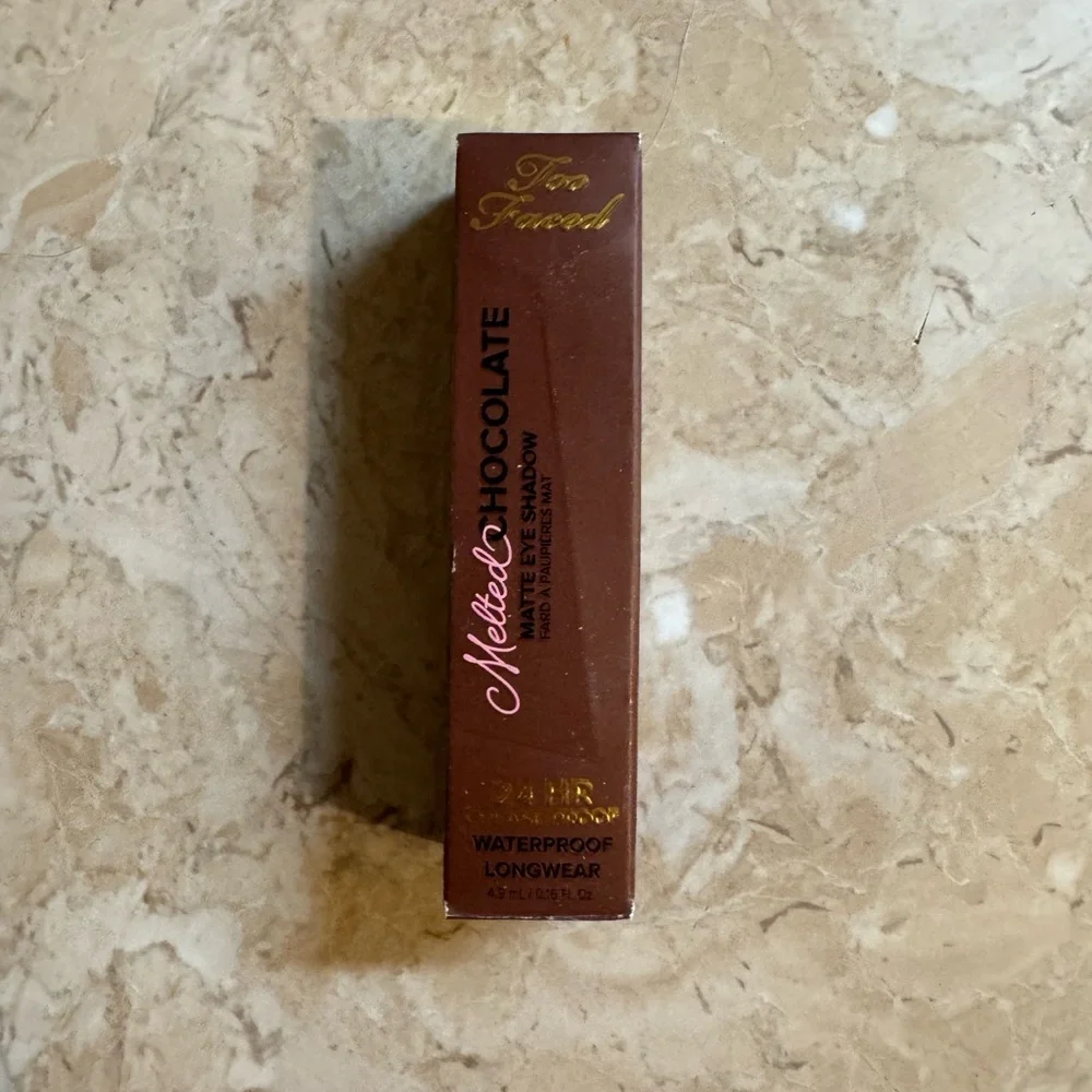 Too Faced too 16 liquid