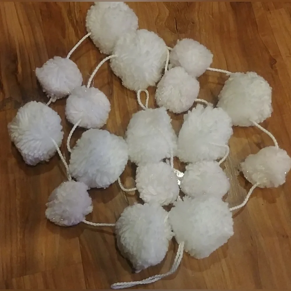 Opalhouse wondershop pom