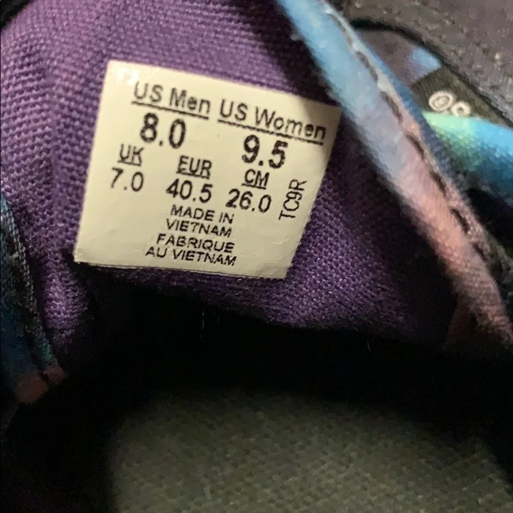 Vans women only