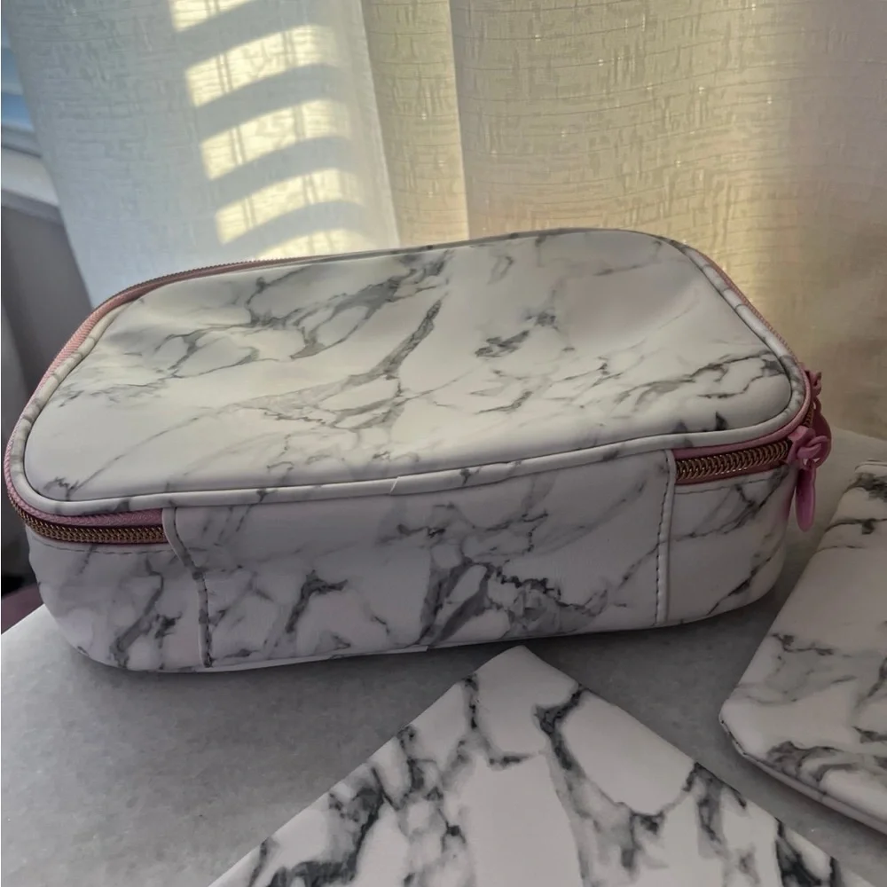 Marble Ipsy Bag & Wristlet Set