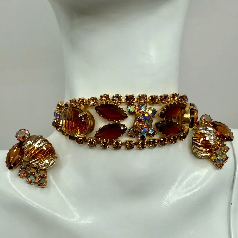 Vintage Juliana “Fantasia” 1965 w Vitrail Coated Stones Bracelet & Earrings Set