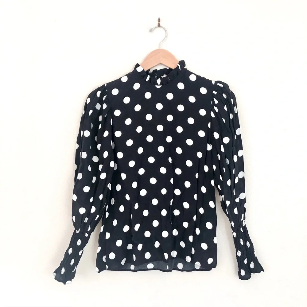 Zara smocked puff