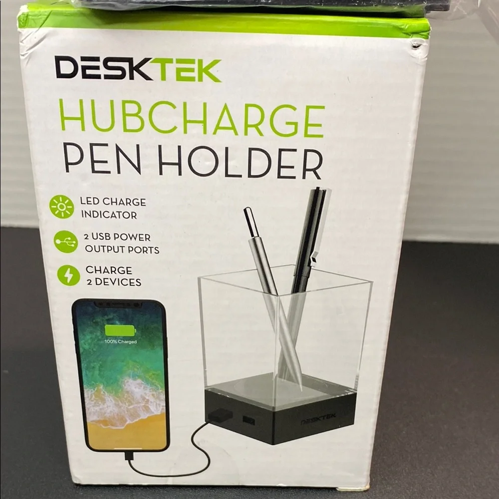DESKTEK HubCharge Pen Holder in Black