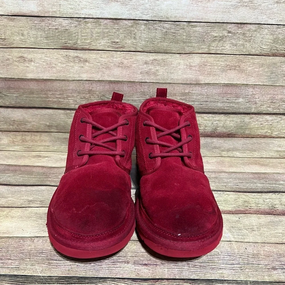 UGG boots neumel red