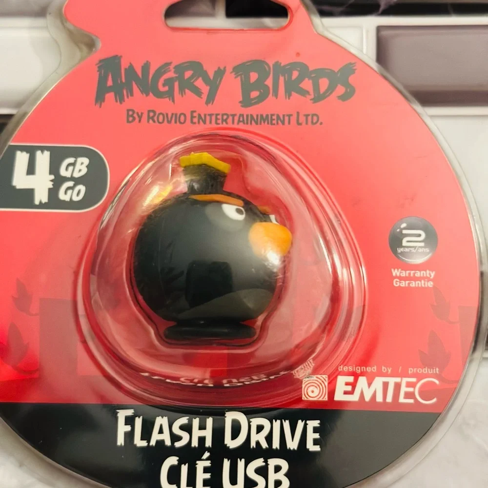 Emtec Angry Birds 4GB USB Flash Drive