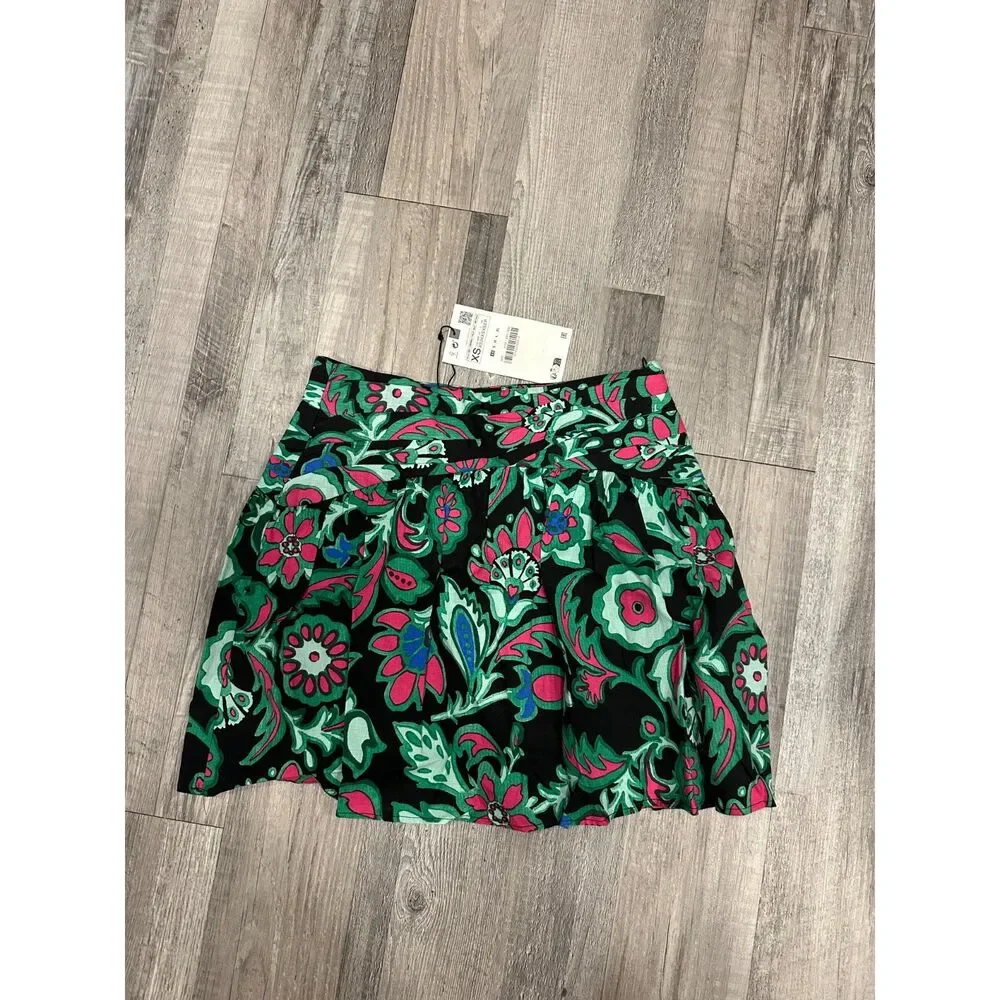 Zara mini skirt