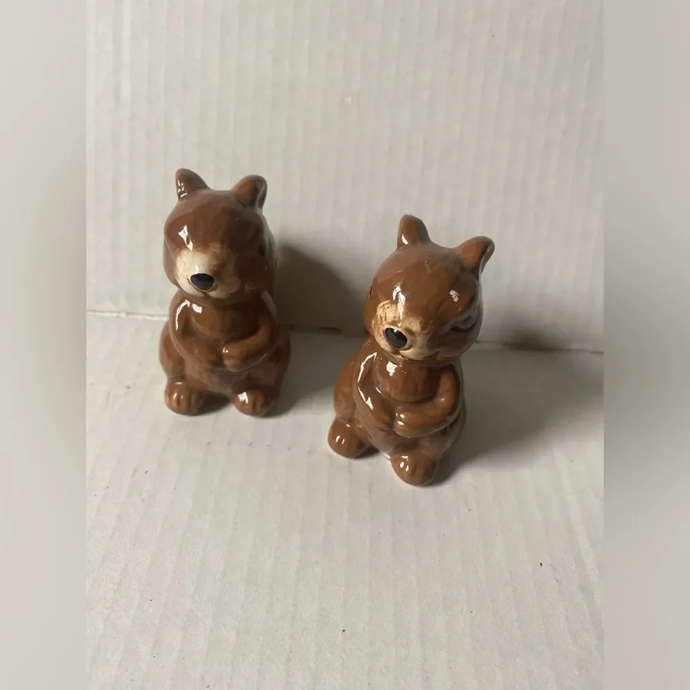 Woodland Squirrels Salt & Pepper Shakers