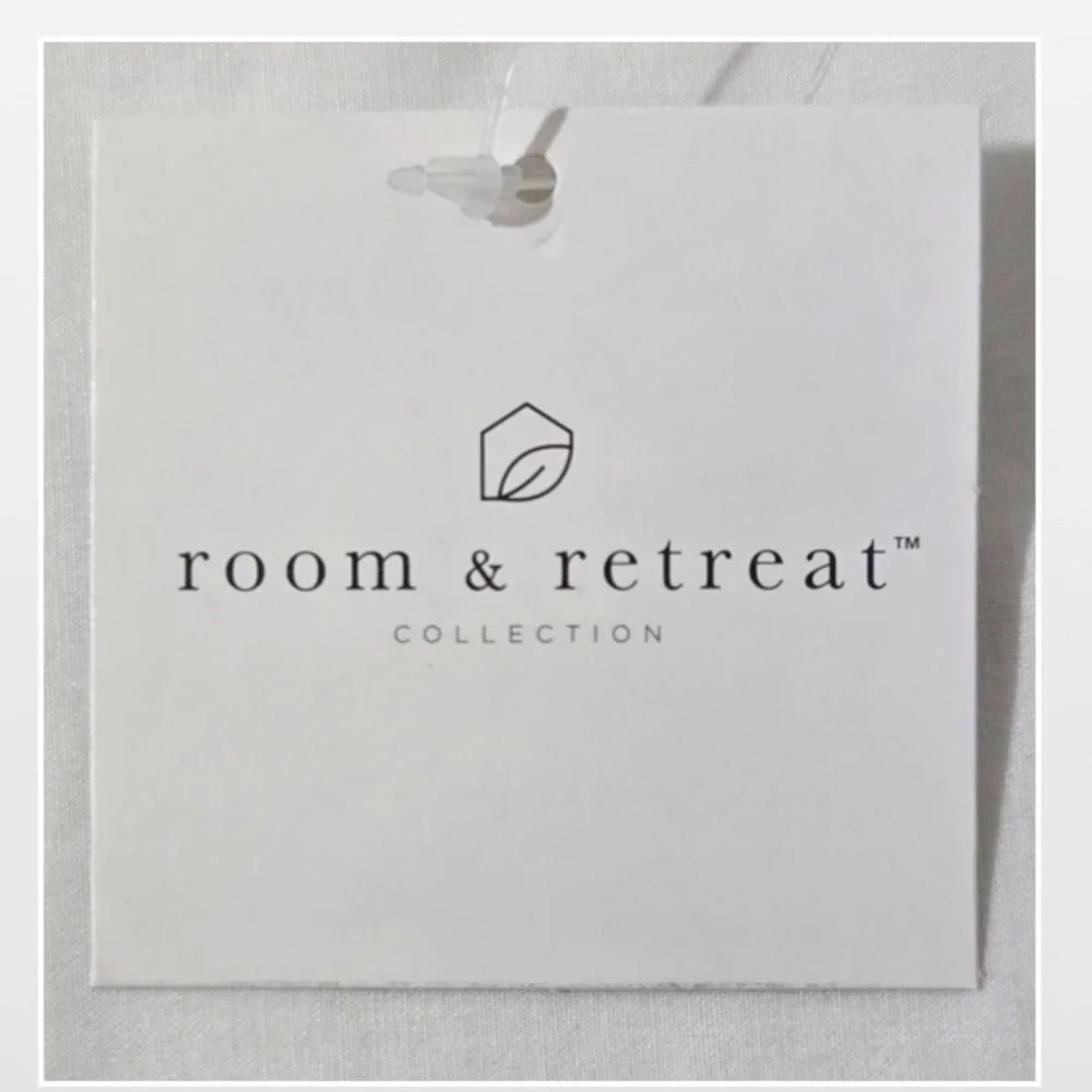 room & retreat nwt room