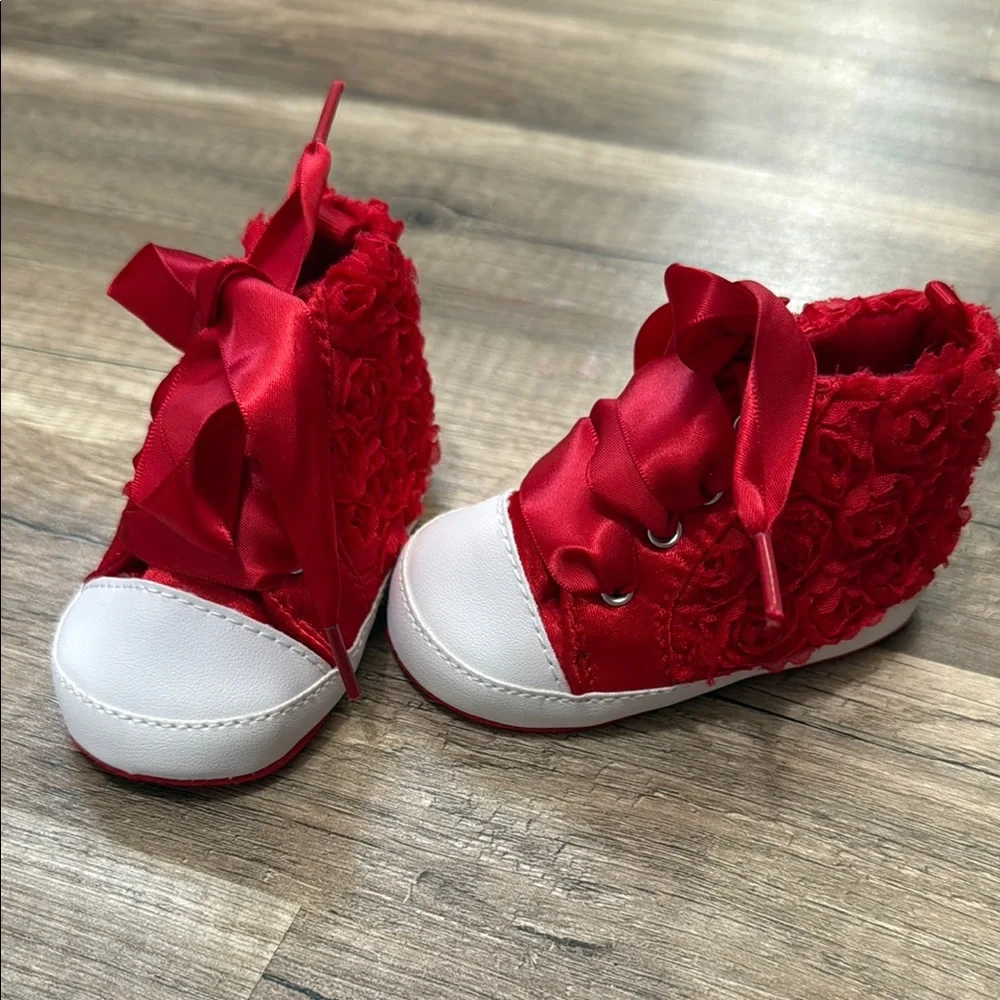 Old Navy adorable red