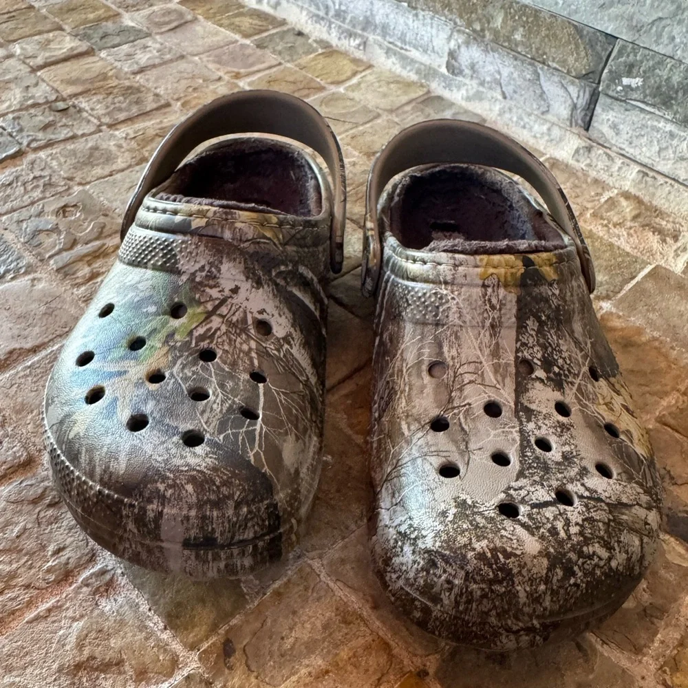 CROCS these kids
