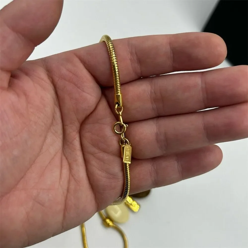 Avon this vintage