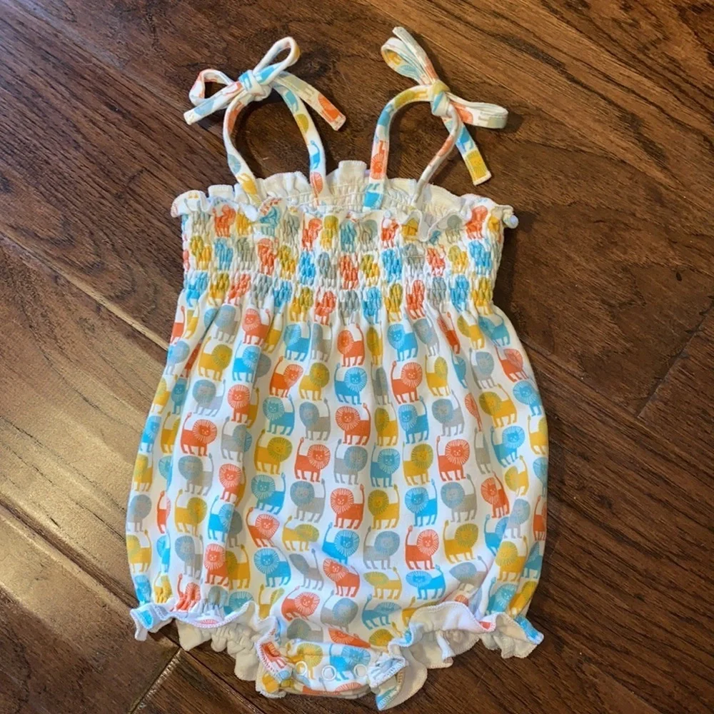 Zutano romper lions