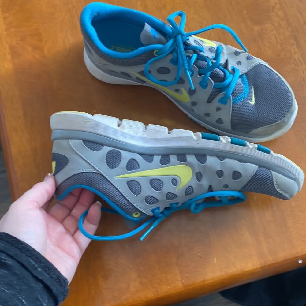 Nike Training Fitsole Sneakers Size 7 Blue Gray VGUC