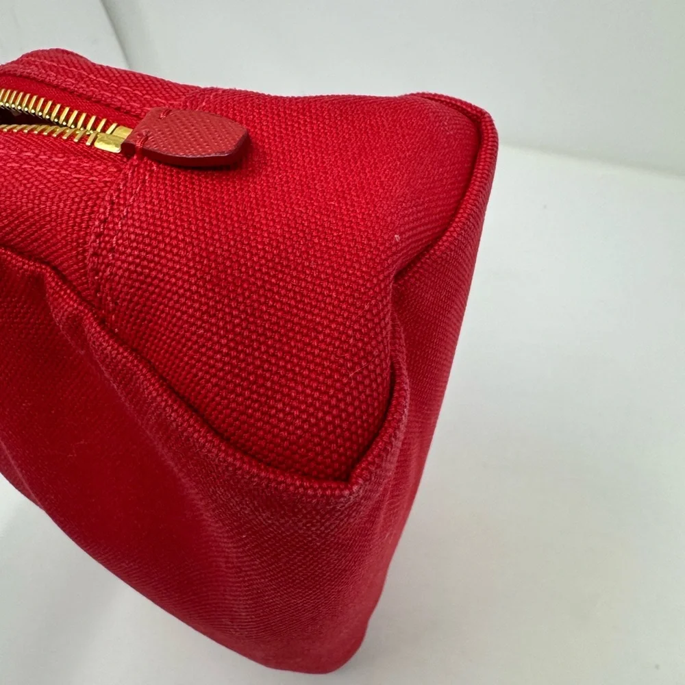 💯 Authentic PRADA Logo Canapa Pouch Cosmetics Pouch Red Canvas Used