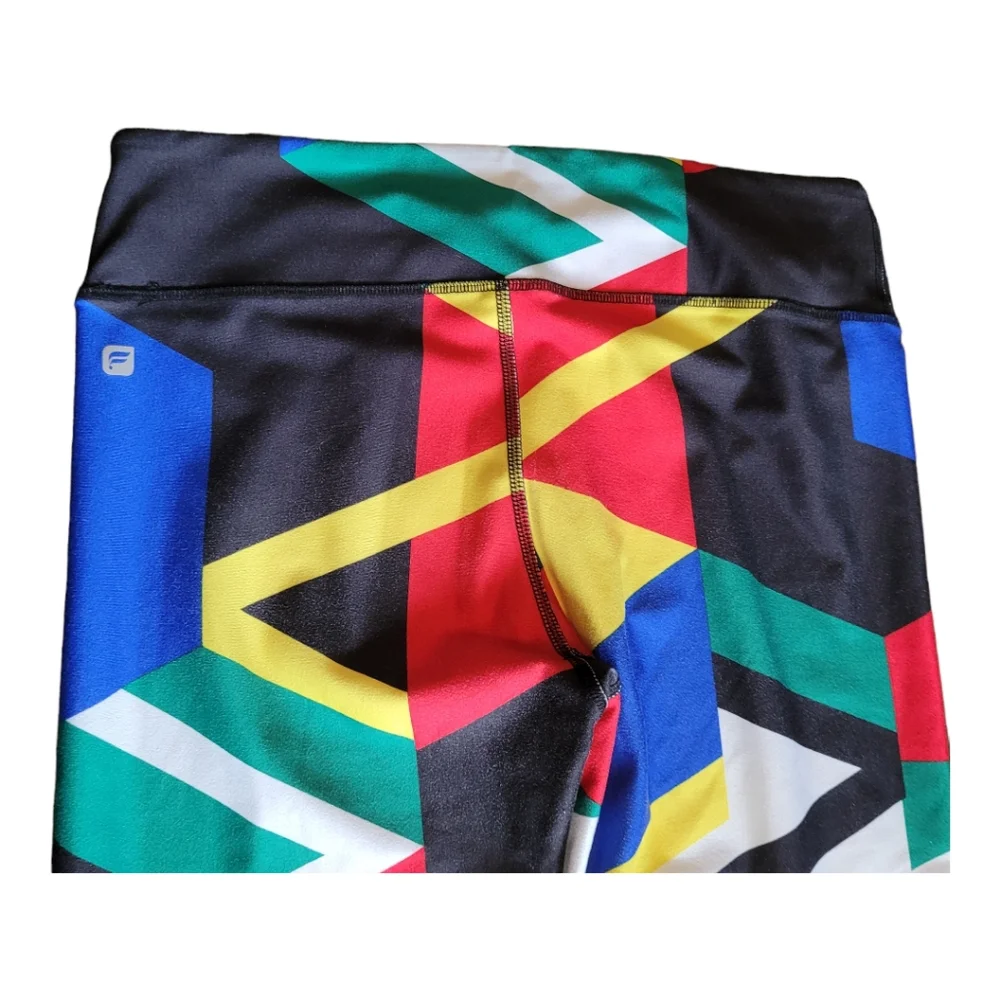 Fabletics Define Power Hold Mid Rise Capri Global Print Bold Colored Leggings M