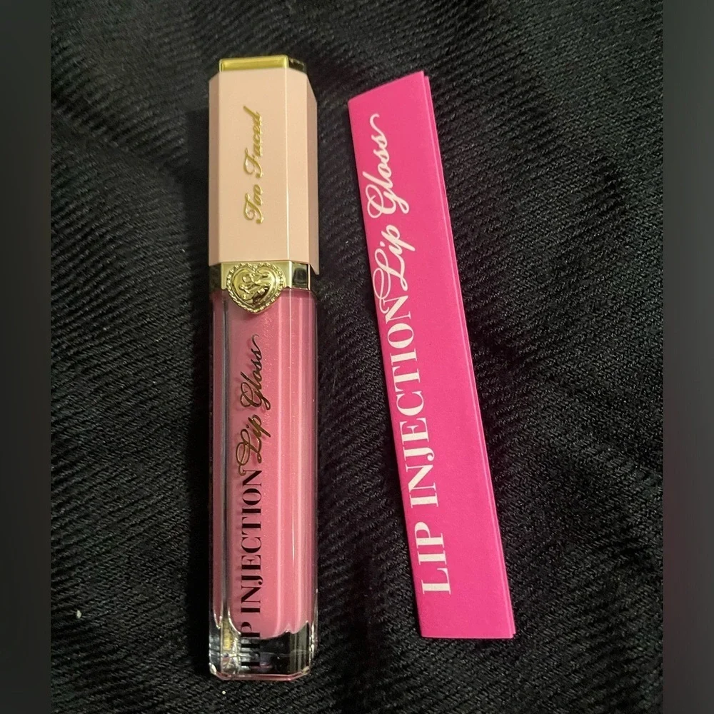New too Faced lip injection lip gloss color just friends beautiful color 🌸