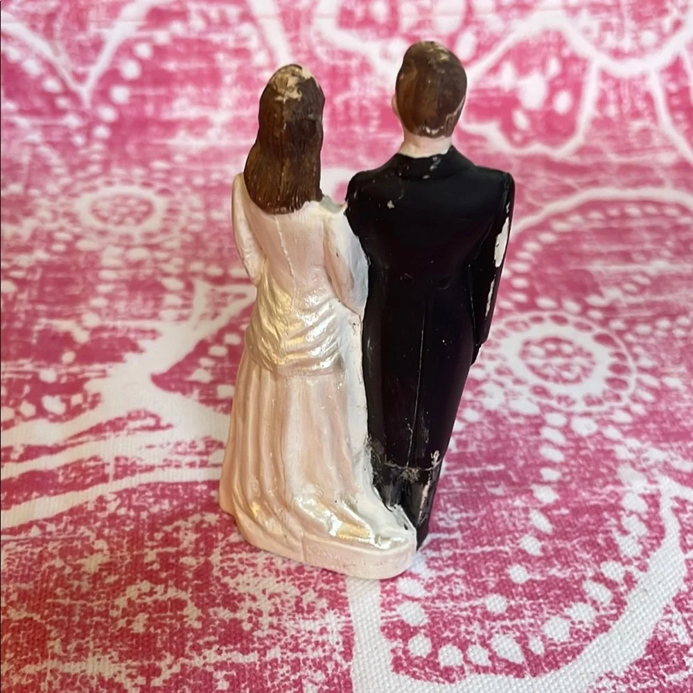 Vintage Cake Topper Wedding Bride Groom Topper 1948 J. Levinsohn 3.5