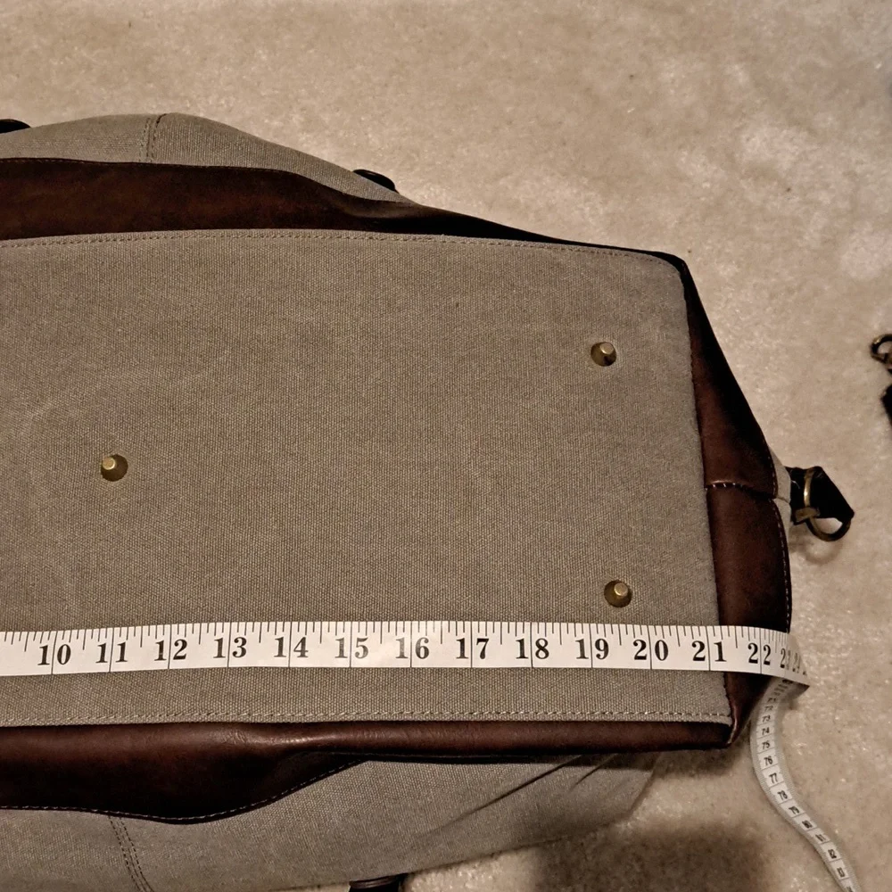 N/A duffel bag