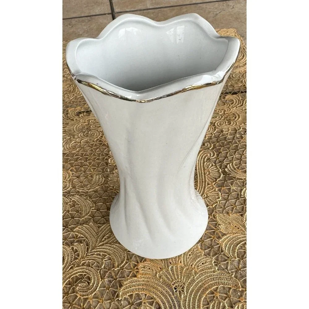 Vintage Gold Trimmed Rose Flower‎ Transfer Vase, Porcelain Decor