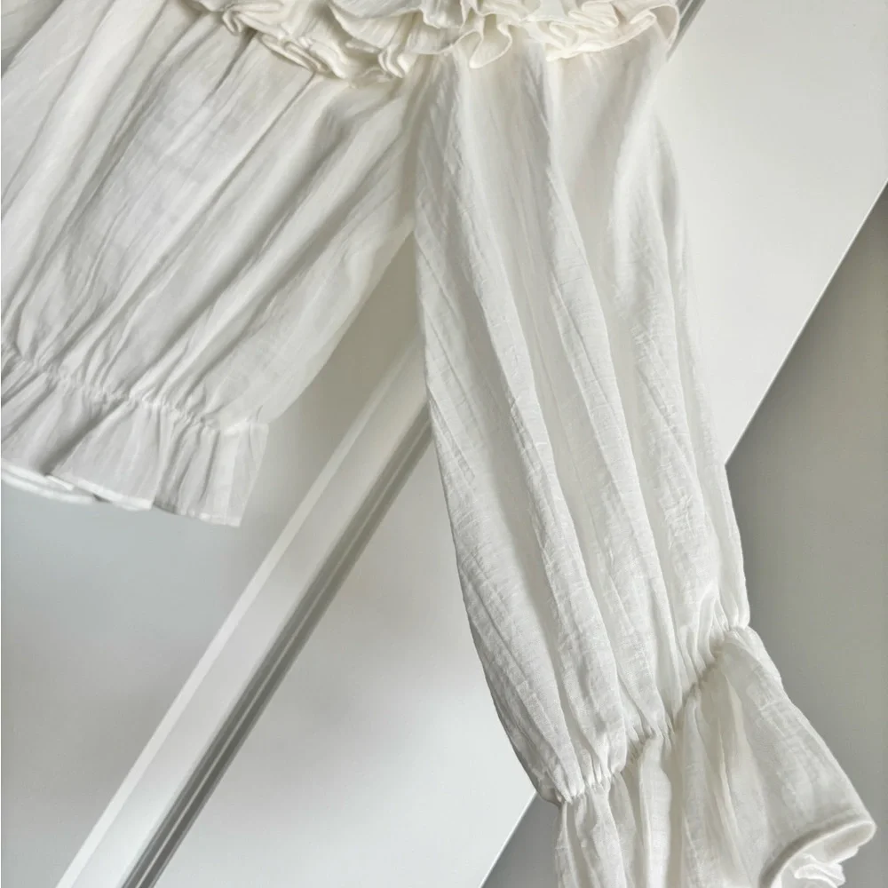 zara ruffled