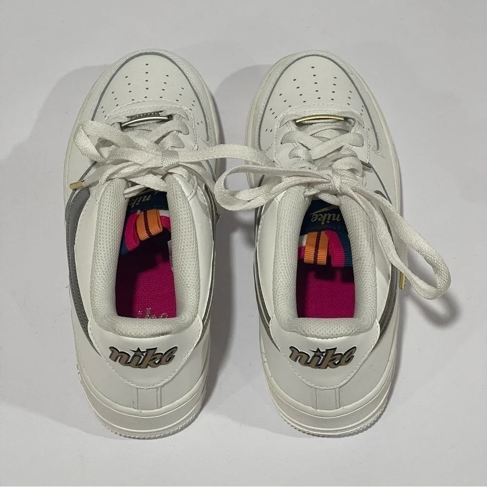 Nike girls air