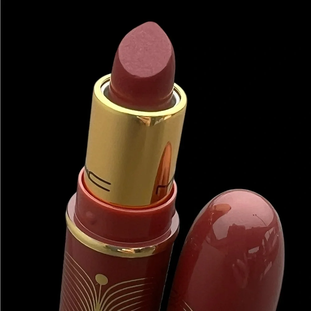 MAC Cosmetics mac holiday