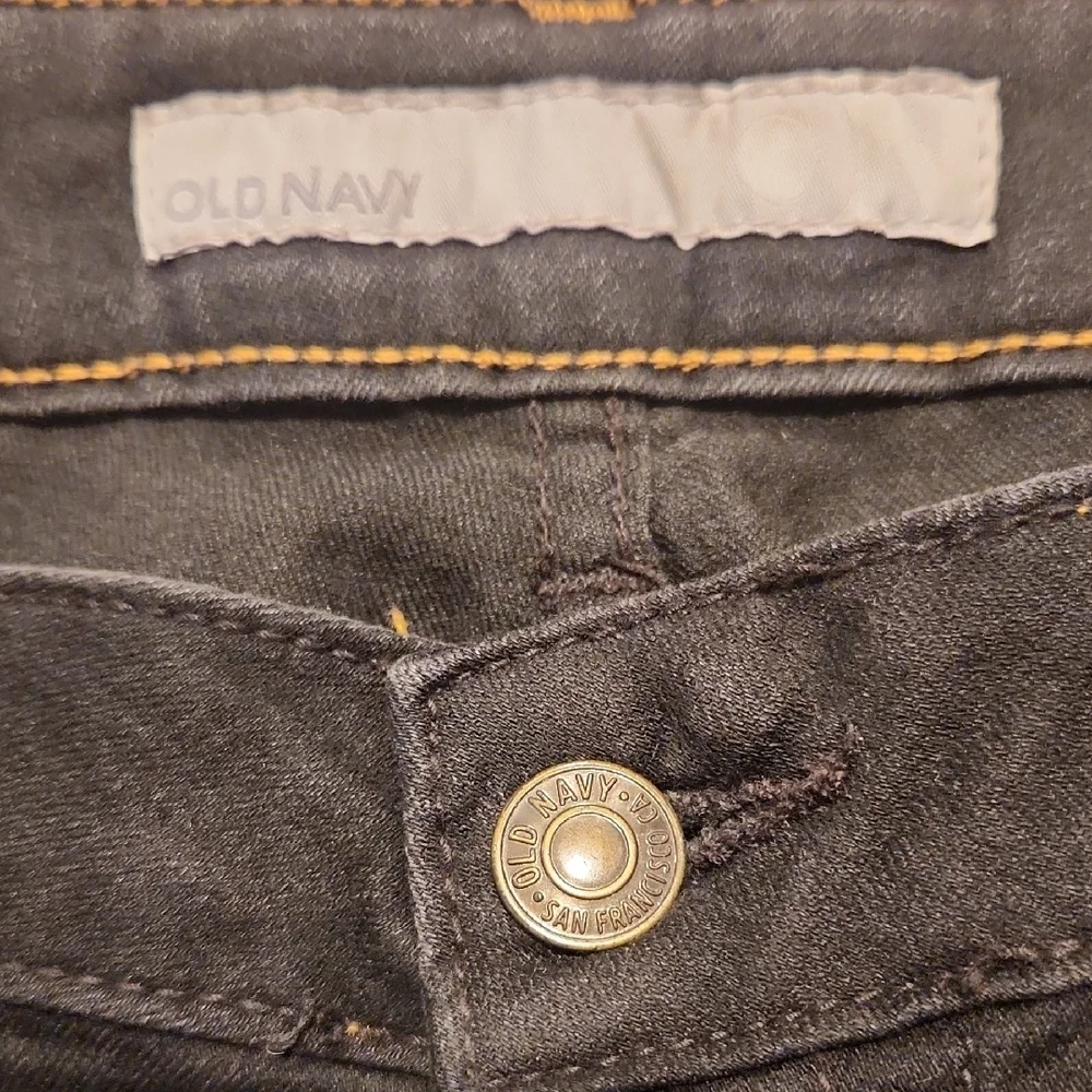 Old Navy stylish versatile
