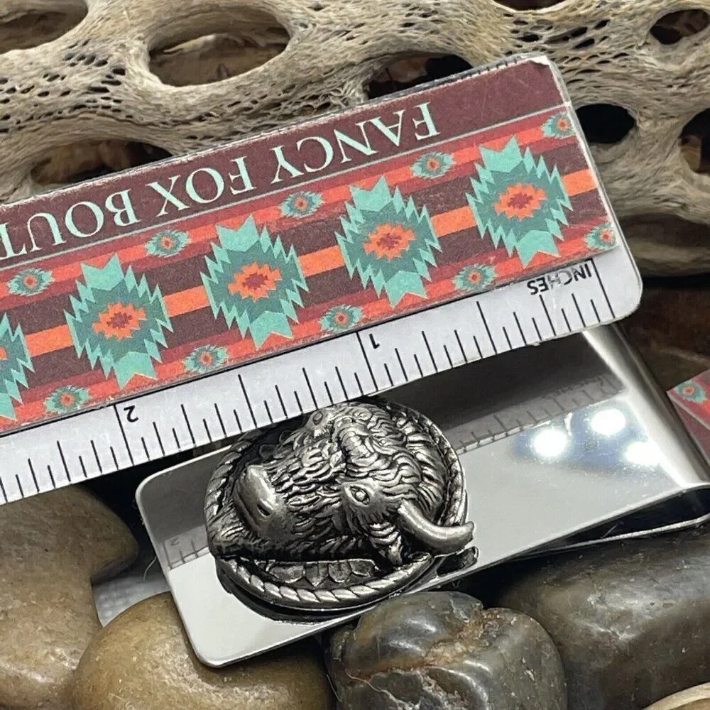 FANCY FOX BOUTIQUE states steel fold